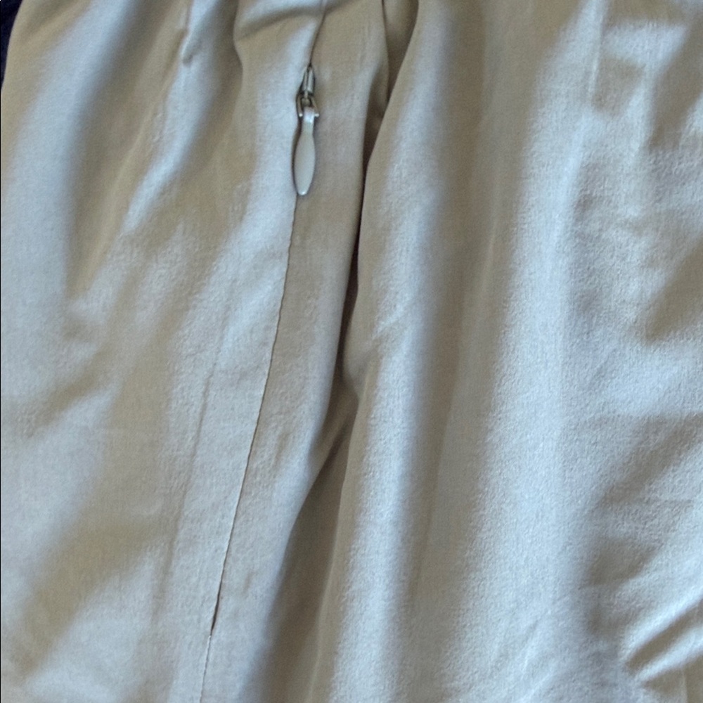 ALO Yoga Women's match point shorts nwt - Picture 4 of 6